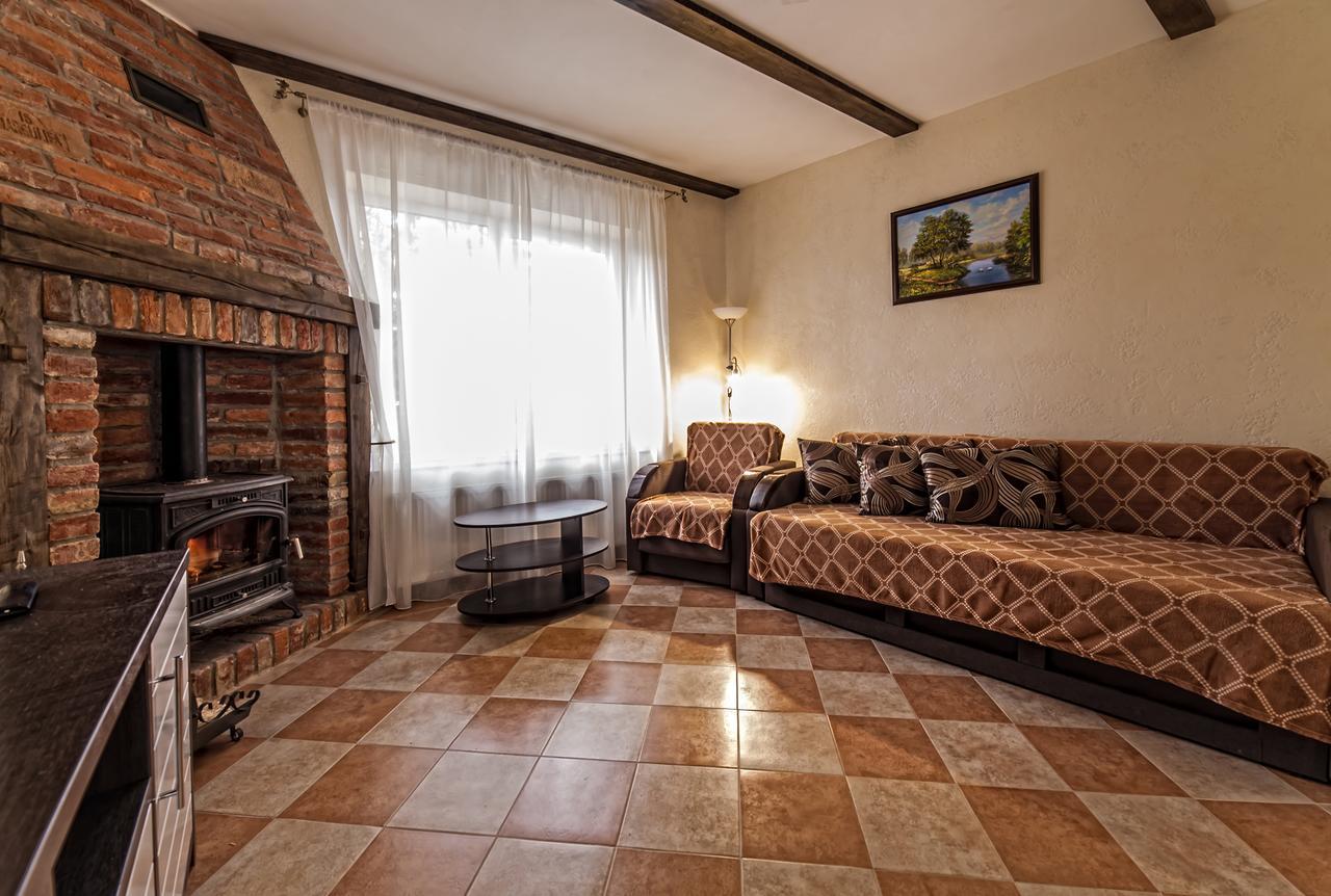 Alpiyskiy Yablunytsya Quarto foto