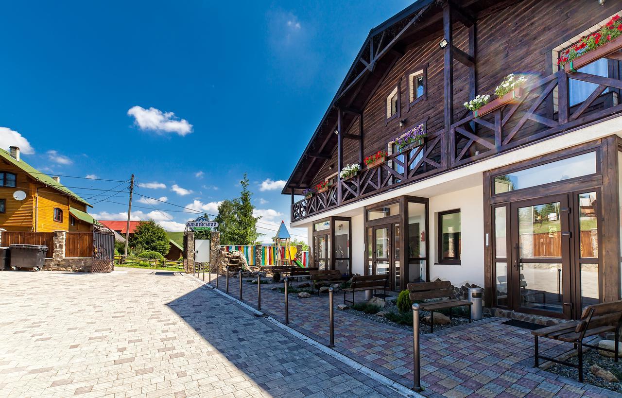Alpiyskiy Yablunytsya Exterior foto
